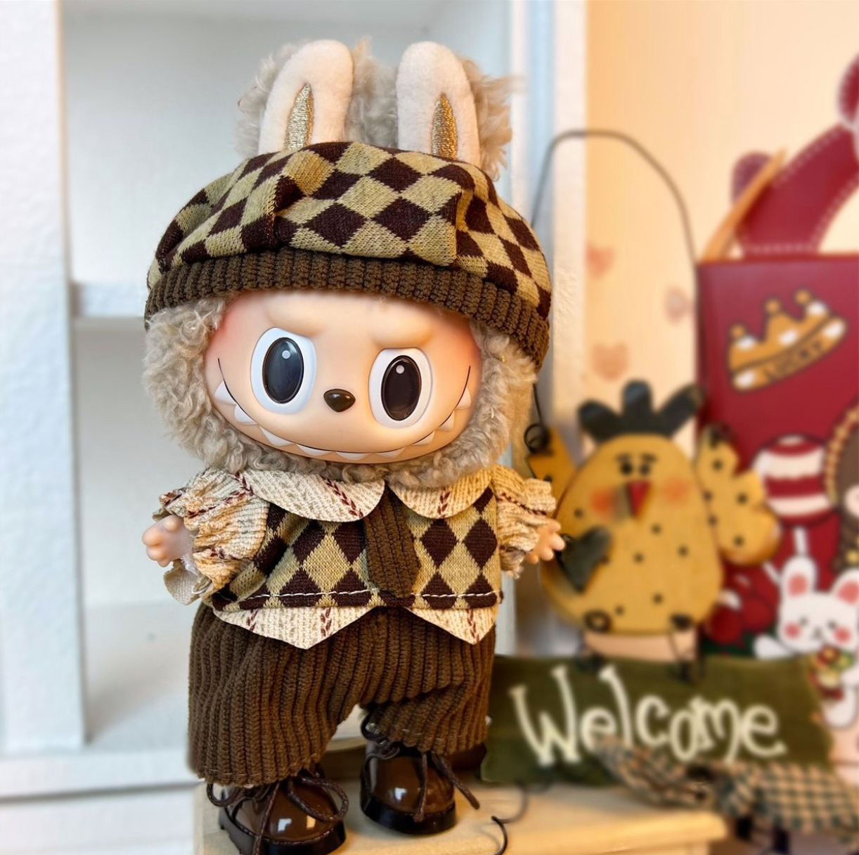 Maillard labubu doll cloth set