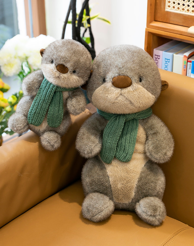Scarf Otter