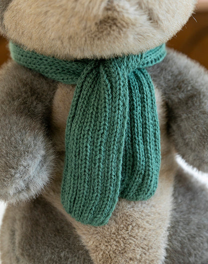 Scarf Otter