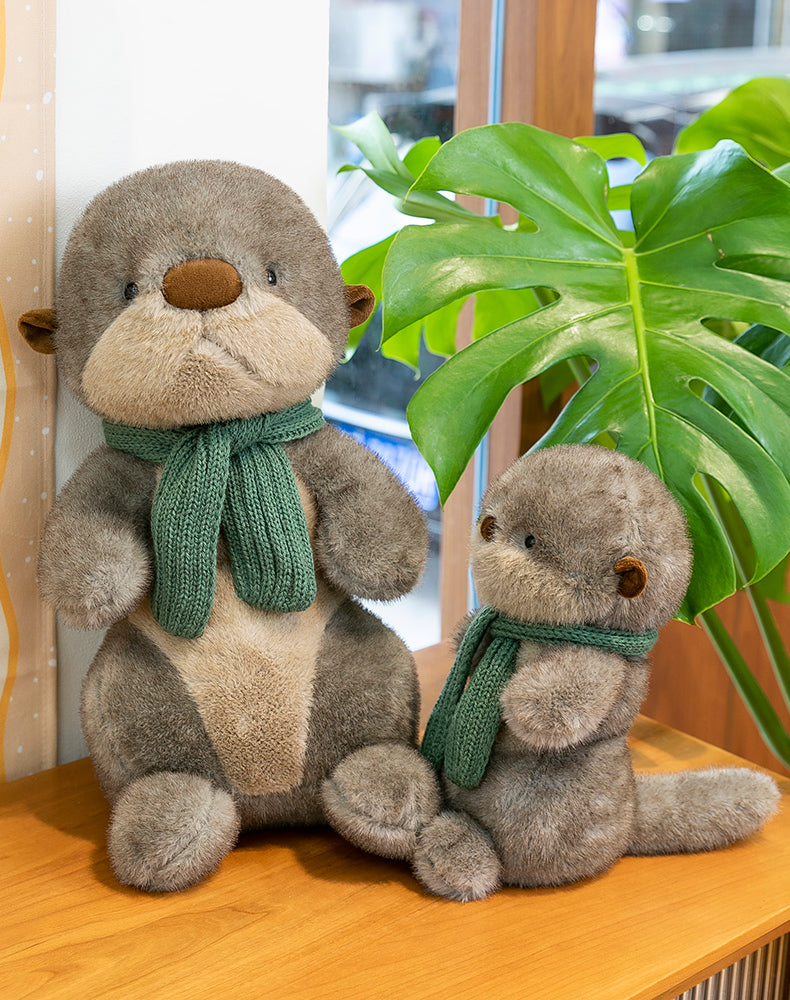 Scarf Otter